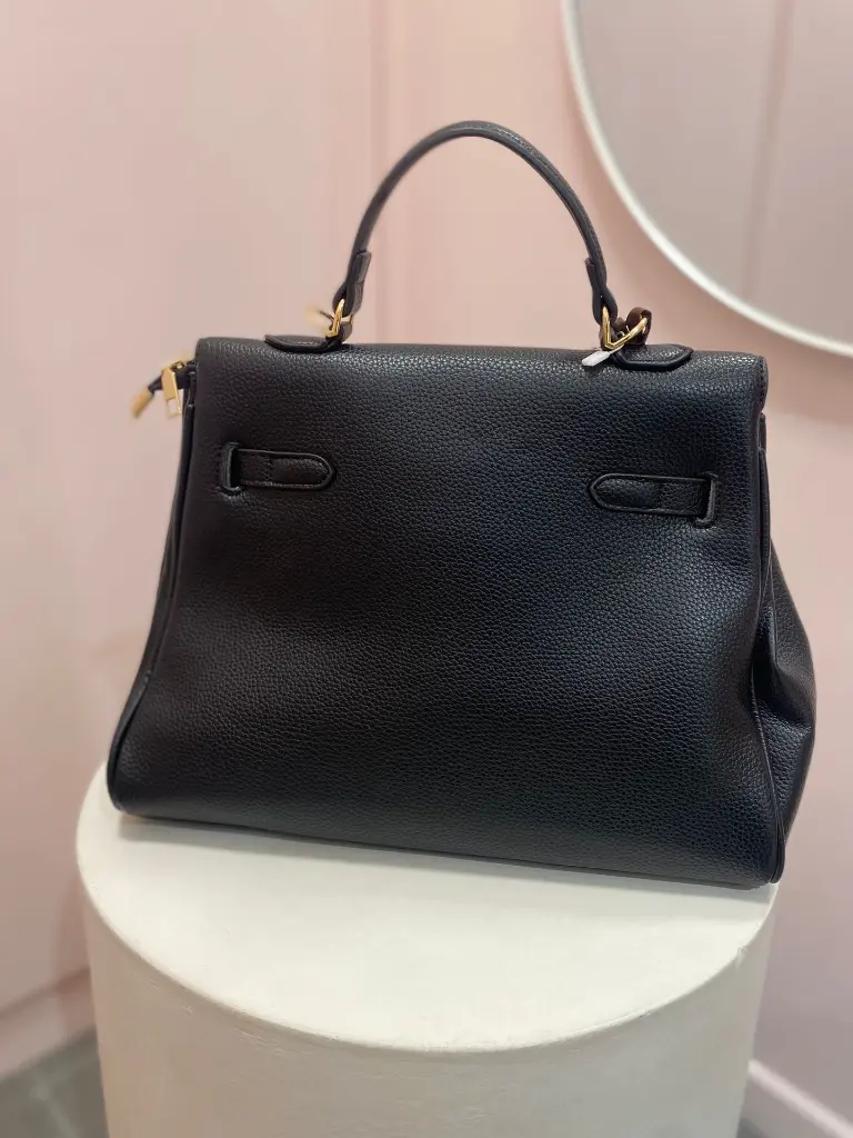 WhatsApp Image 2026-01-14 at 11.51.36 (4).webp