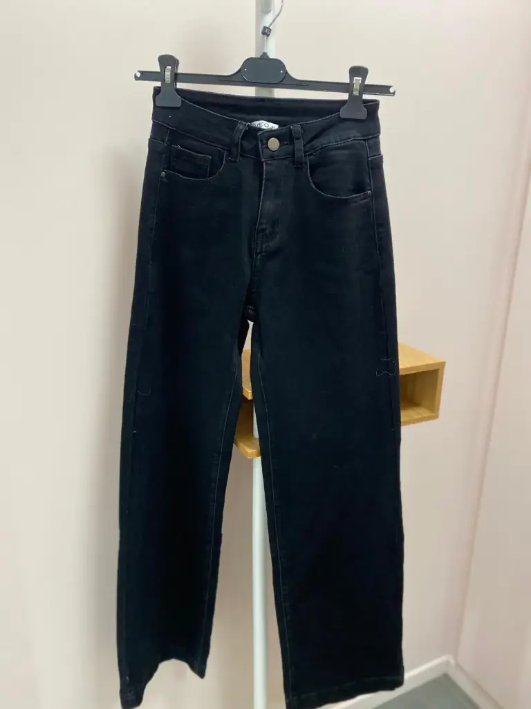 Jean noir droit (XS)