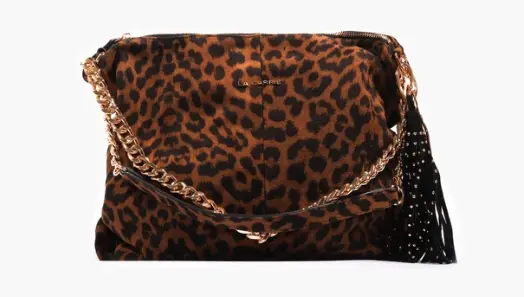 Shopper Leo la Carrie