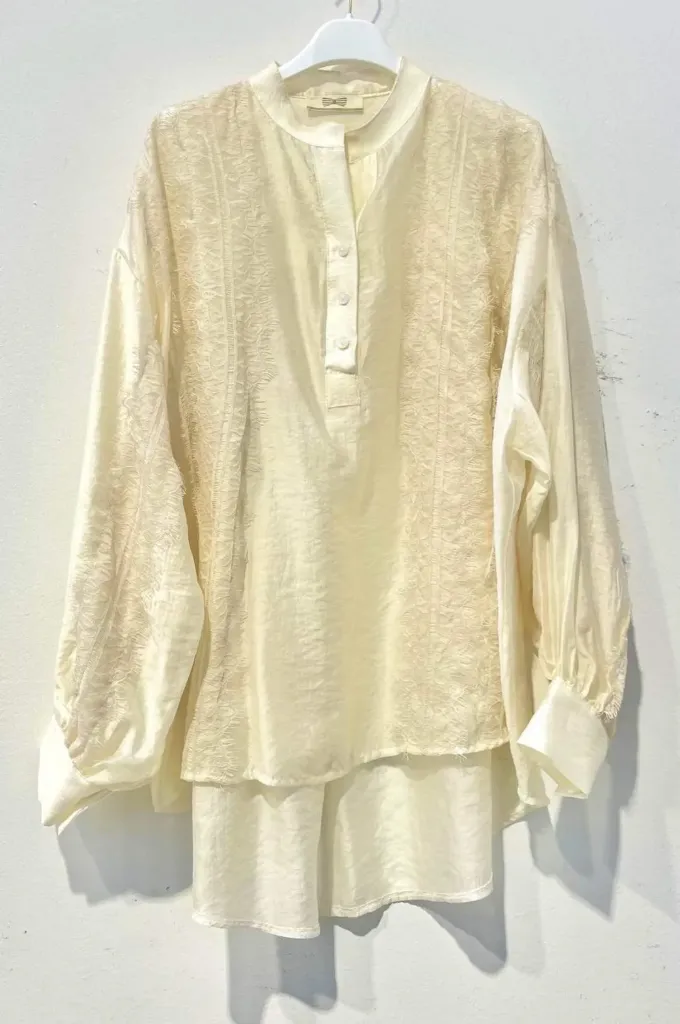 Chemise ample dentelle- TU