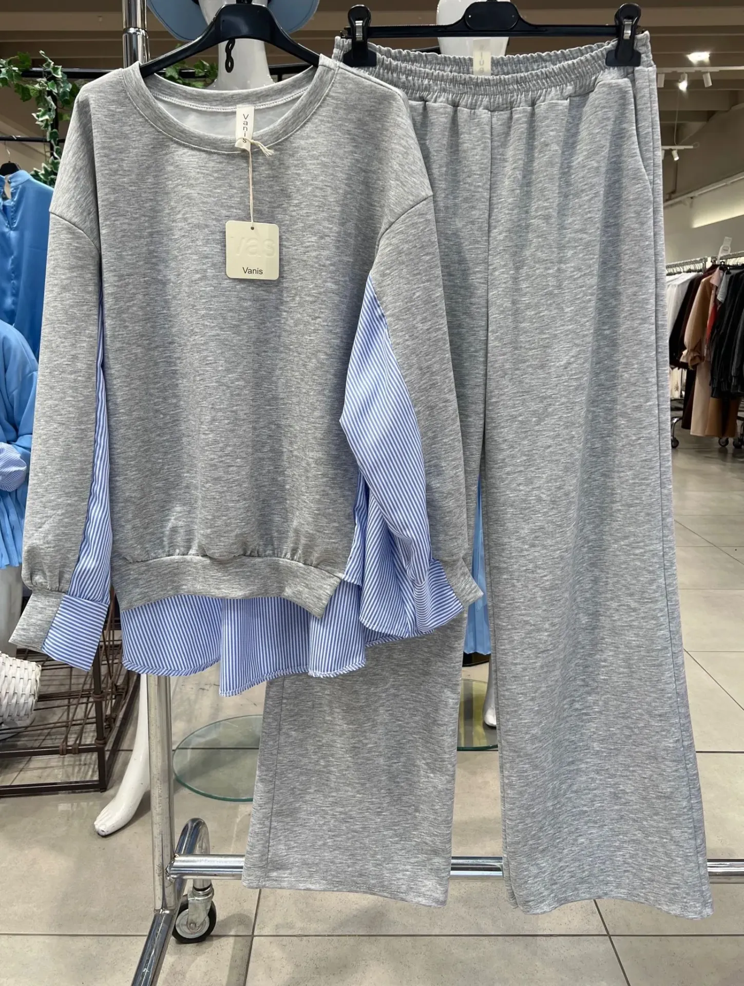 Ensemble pantalon Loose-fit, manches et dos"Chemisier"