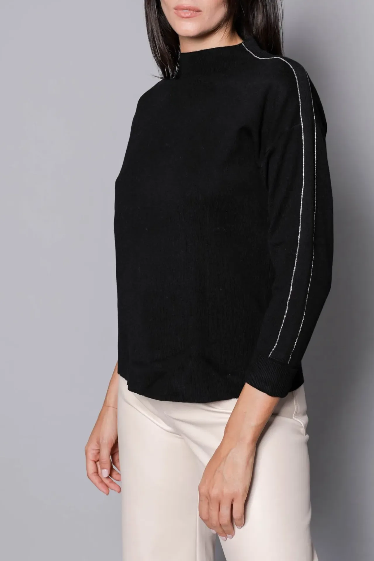 Pull col montant liseret argent