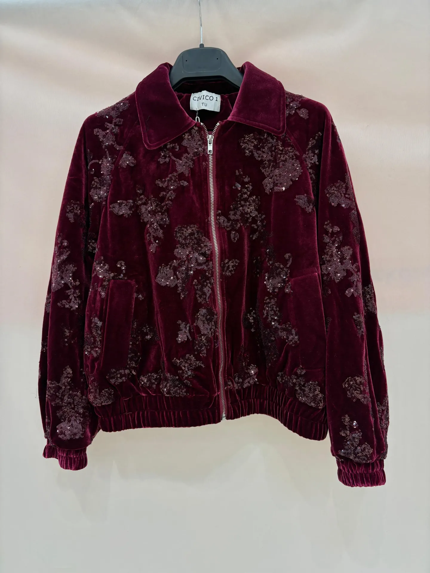 Bomber ROMY-TU