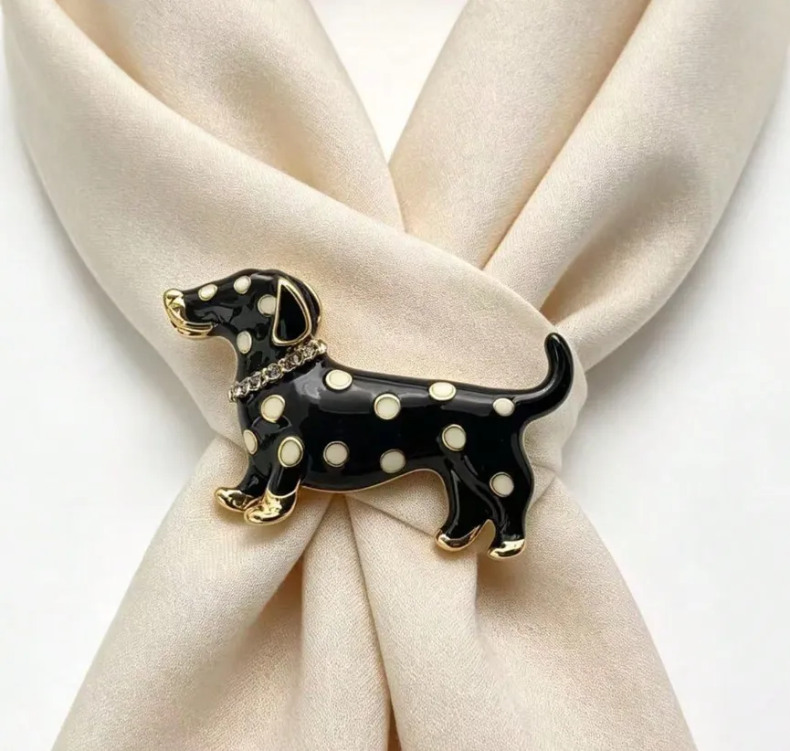 Broche teckel