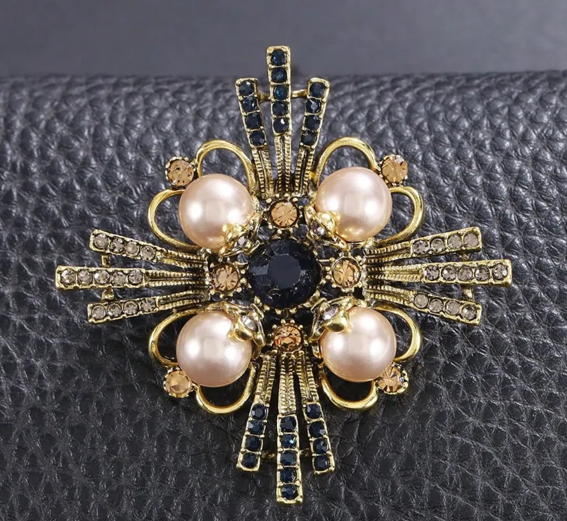 Broche Vintage