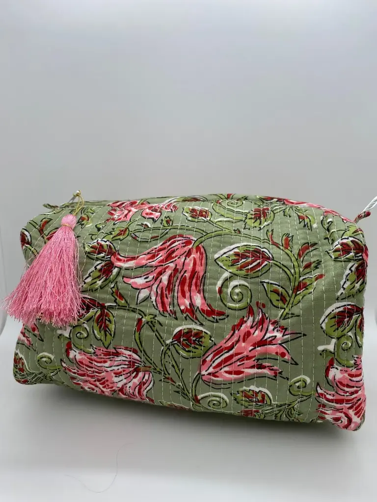 Trousse de toilette/ maquillage (Fushia)