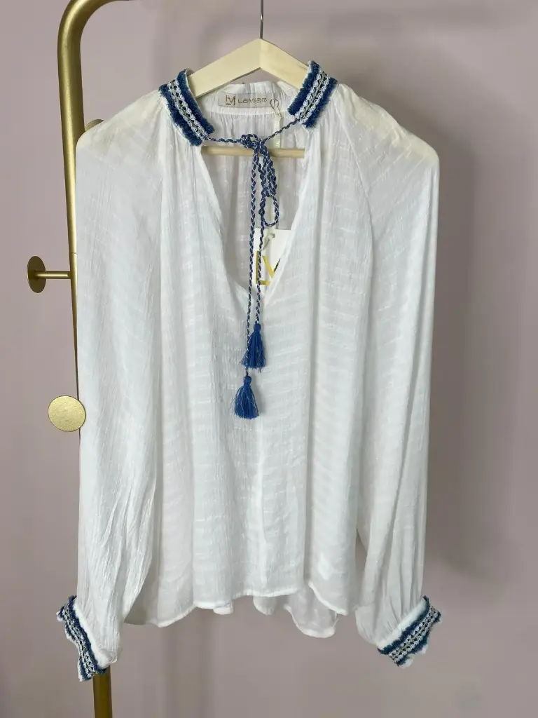 Blouse avec décors col et poignets