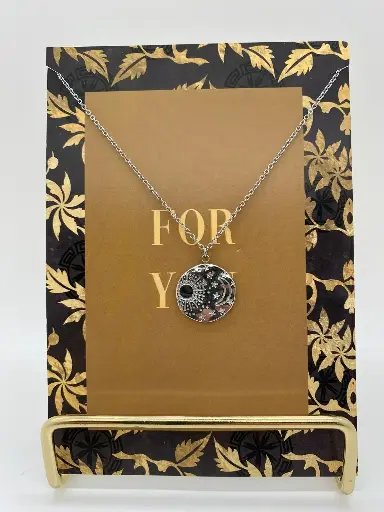 Collier médaille