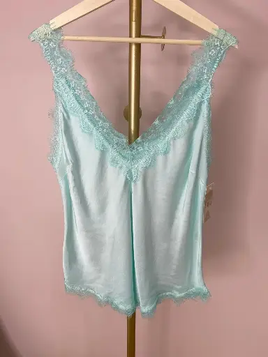 Top satin avec dentelle