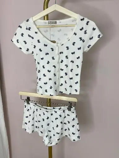 Ensemble tshirt- short, noeud bleu