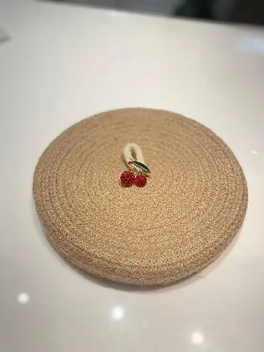 Broche Cherry