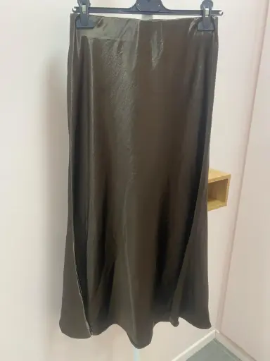 Jupe droite satin